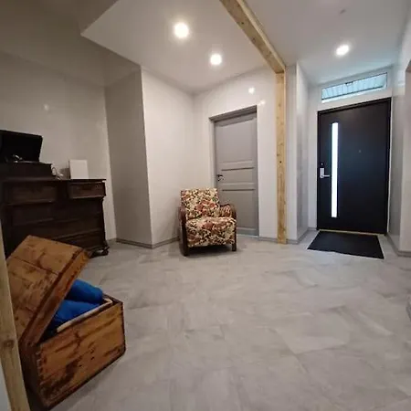Tammsaare Close To Παρνού