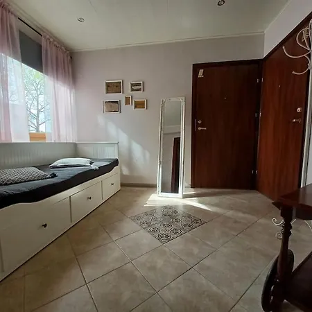Tammsaare Close To דירה פארנו